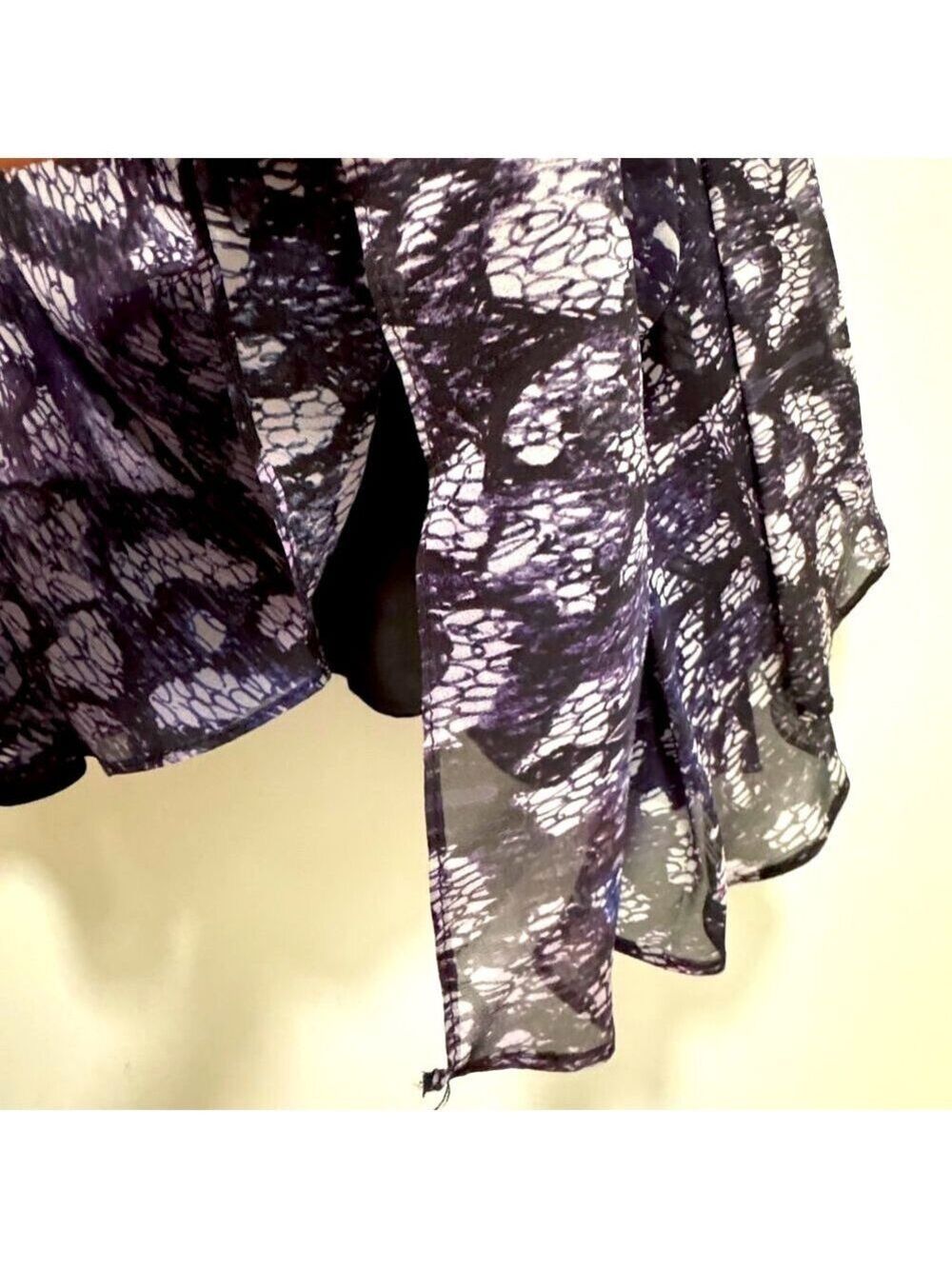 Hunter Bell Sleeveless Peplum, 100% Silk & Leather Trim, Size 8 - Picture 7 of 12